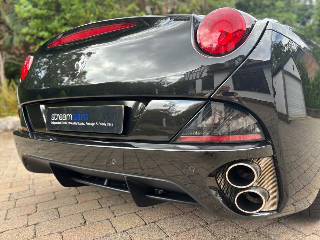 Ferrari California California 22 Red #18