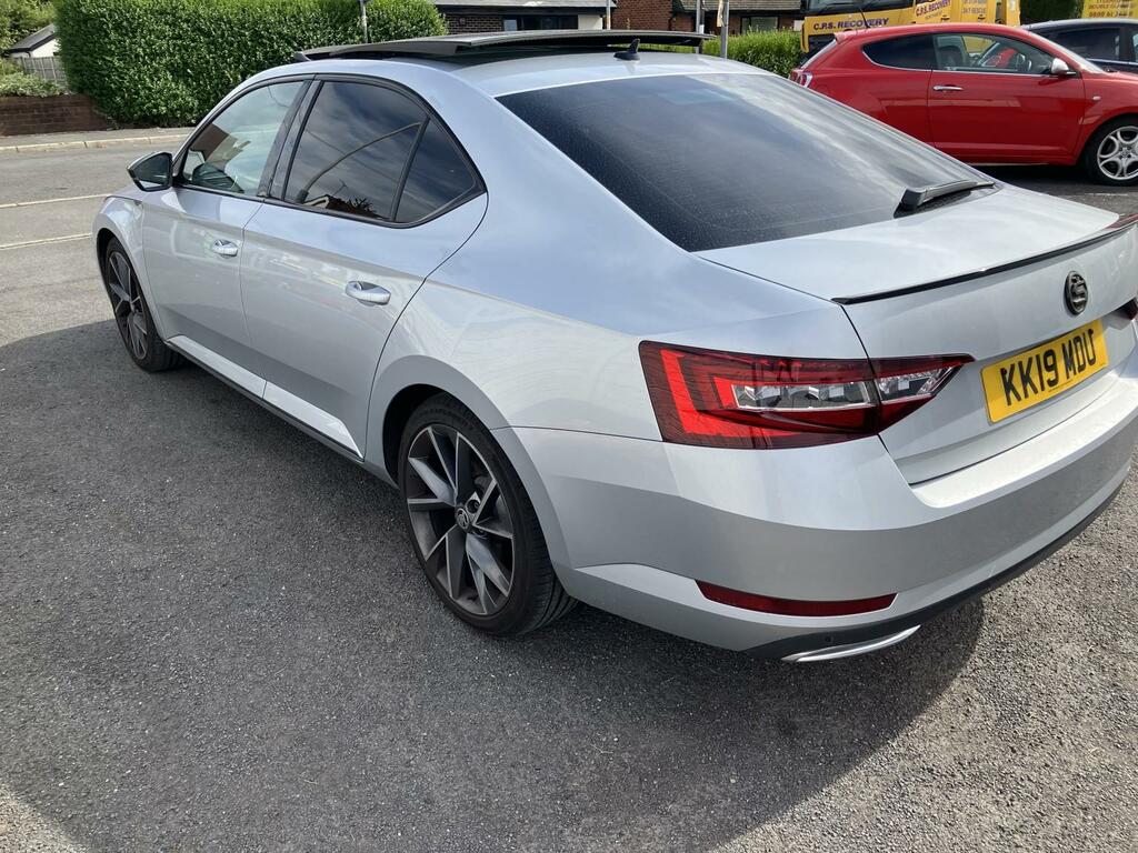 Skoda Superb 1.5 Tsi Act Sportline Silver #4