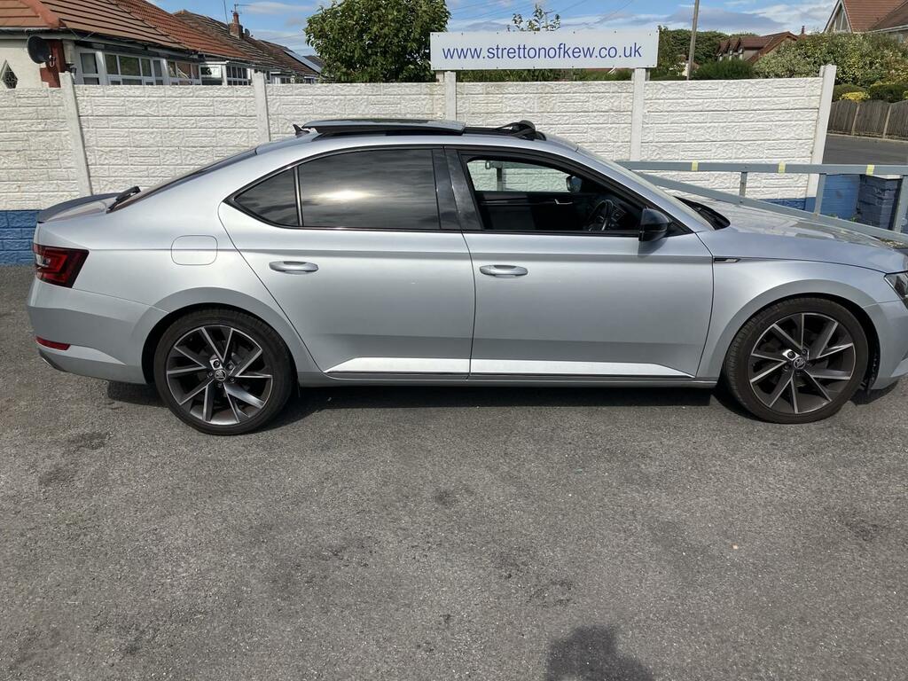 Skoda Superb 1.5 Tsi Act Sportline Silver
