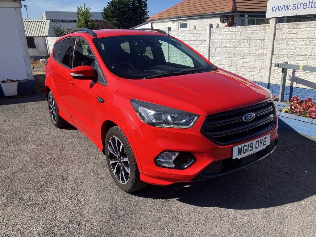 Ford Kuga 1.5 T Ecoboost St-line Red #6
