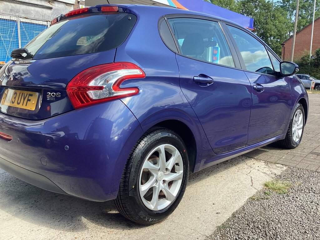 Peugeot 208 1.4 E-hdi Active Hatchback Egc Euro 5 Blue #3