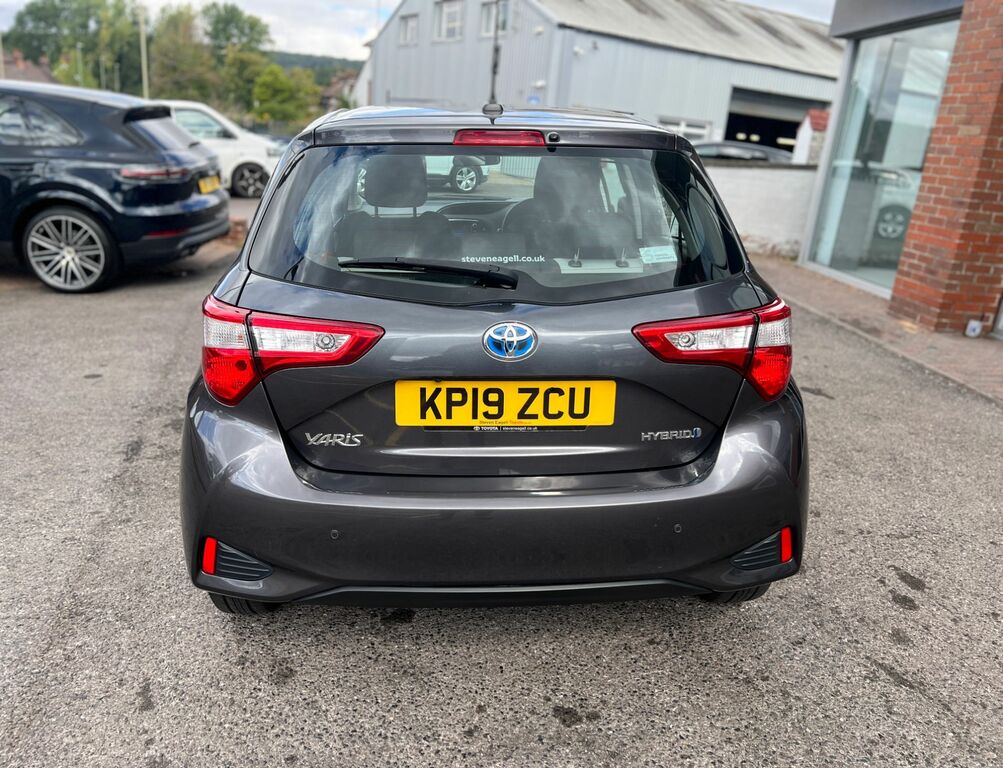Toyota Yaris 2019 1.5 Vvt-h Icon Tech Hatchback Hybr KP19ZCU Grey #5