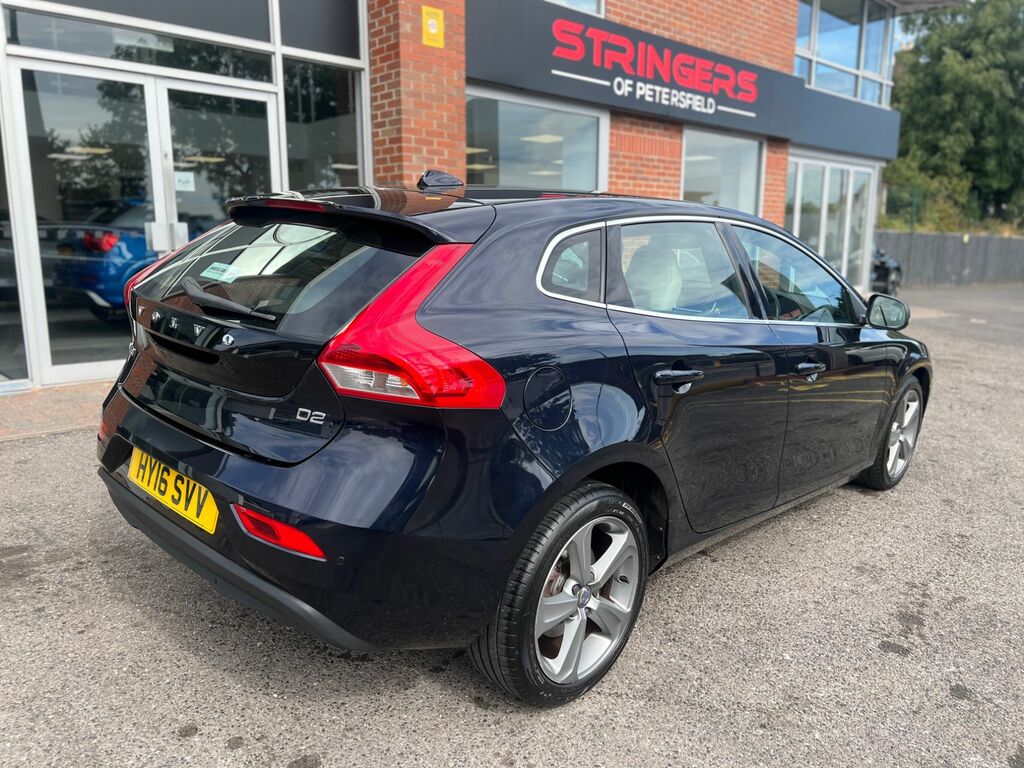 Volvo V40 2016 2.0 D2 Se Lux Nav Hatchback E Blue #5