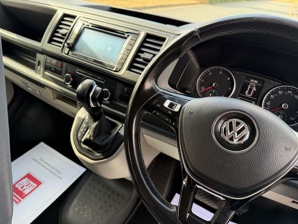 Volkswagen Transporter T6 #2