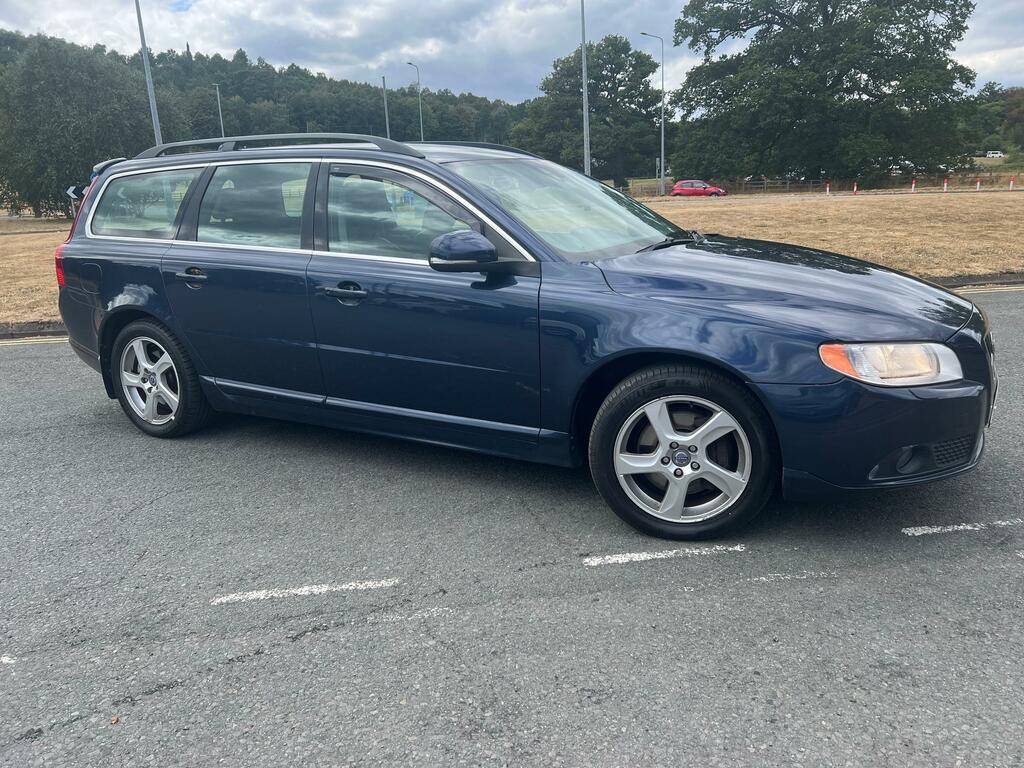 Volvo V70 2.0 D3 Se Blue #2