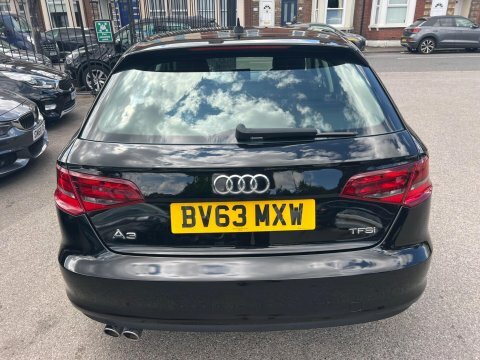 Audi A3 1.4 Tfsi Sport Black #4
