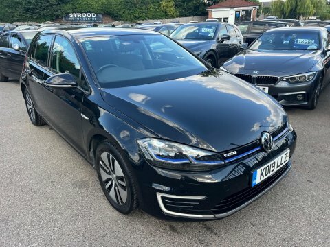 Volkswagen e-Golf Auto 5dr Black