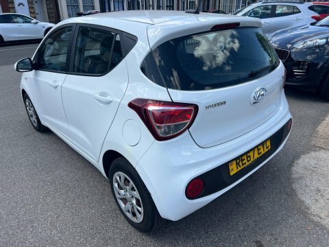 Hyundai I10 1.2 Se White #3
