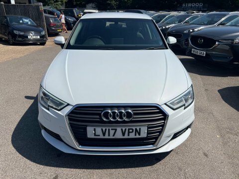 Audi A3 1.0 Tfsi Se White #2