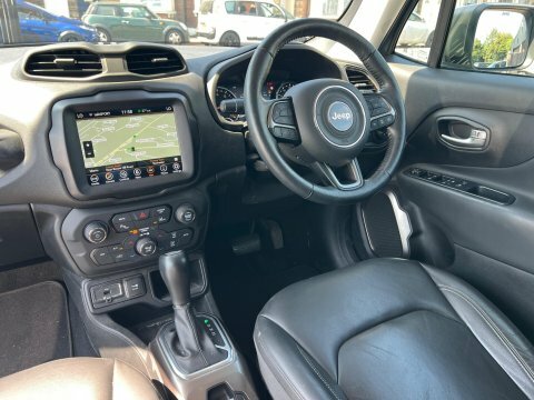 Jeep Renegade 1.3 T4 Gse Night Eagle II Ddct Grey #21