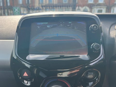 Peugeot 108 1.0 Active, 17 Reg, 16,000 Miles #39
