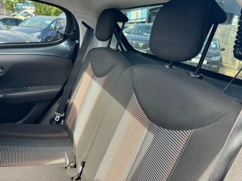 Peugeot 108 1.0 Active, 17 Reg, 16,000 Miles #33