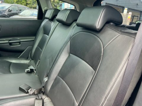 Nissan Qashqai+2 2.0 Plus 2 N-tec Plus 140 Bhp White #28
