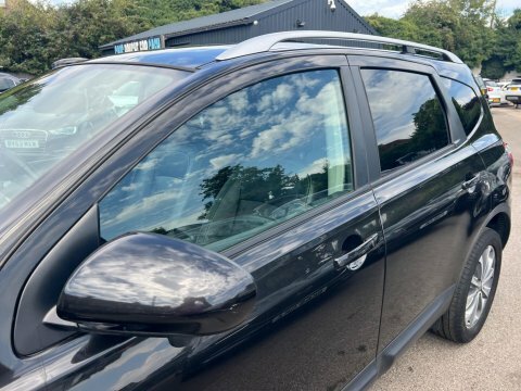 Nissan Qashqai+2 2.0 Plus 2 N-tec Plus 140 Bhp White #13