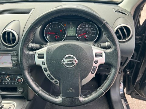 Nissan Qashqai+2 2.0 Plus 2 N-tec Plus 140 Bhp White #17