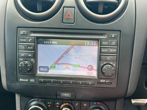 Nissan Qashqai+2 2.0 Plus 2 N-tec Plus 140 Bhp White #35