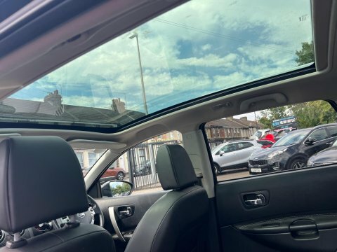 Nissan Qashqai+2 2.0 Plus 2 N-tec Plus 140 Bhp White #29