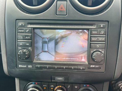 Nissan Qashqai+2 2.0 Plus 2 N-tec Plus 140 Bhp White #36