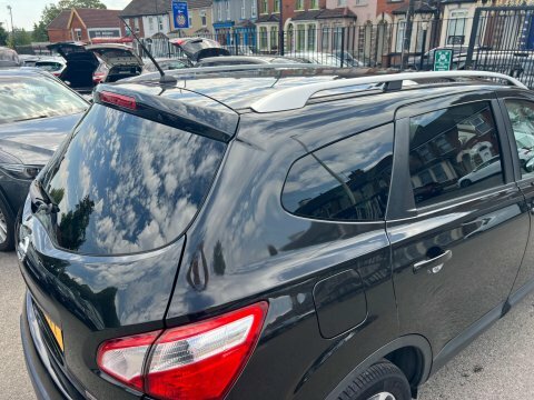 Nissan Qashqai+2 2.0 Plus 2 N-tec Plus 140 Bhp White #15