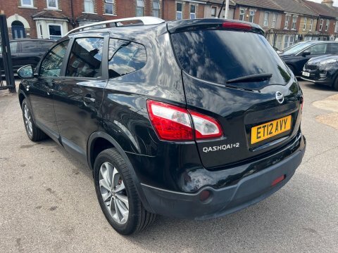 Nissan Qashqai+2 2.0 Tekna Cvt Black #3