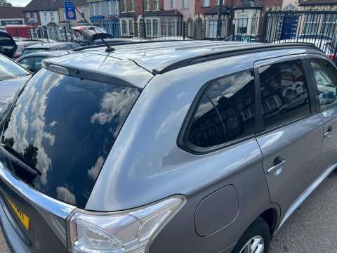 Mitsubishi Outlander 2.0H 12Kwh Gx4h Cvt 4Wd Euro 5 Ss Black #15