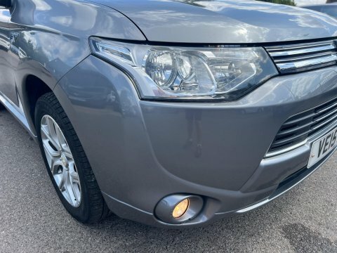 Mitsubishi Outlander 2.0H 12Kwh Gx4h Cvt 4Wd Euro 5 Ss Black #11