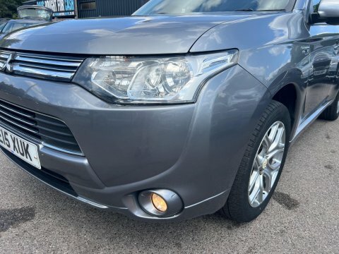 Mitsubishi Outlander 2.0H 12Kwh Gx4h Cvt 4Wd Euro 5 Ss Black #9