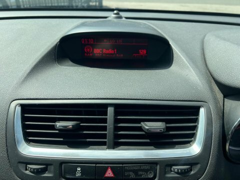 Vauxhall Mokka Vauxhall Mokka 1.2 Turbo Ultimate Suv Petro... #29