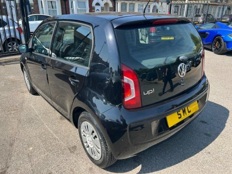 Volkswagen Up 1.0 Move Up Black #3