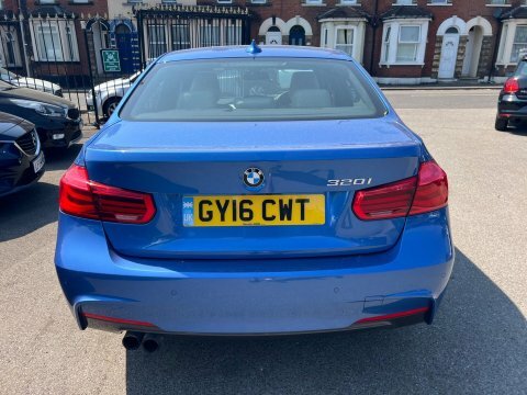 BMW 3 Series 2.0 320I M Blue #4