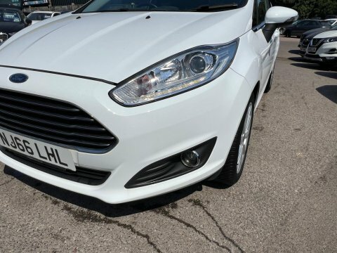 Ford Fiesta 1.0 Ecoboost Hybrid Mhev 125 St-line X  #10