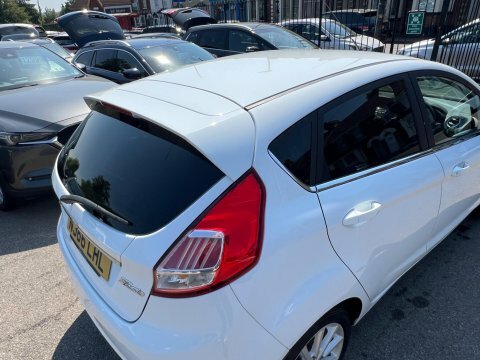 Ford Fiesta 1.0 Ecoboost Hybrid Mhev 125 St-line X  #15