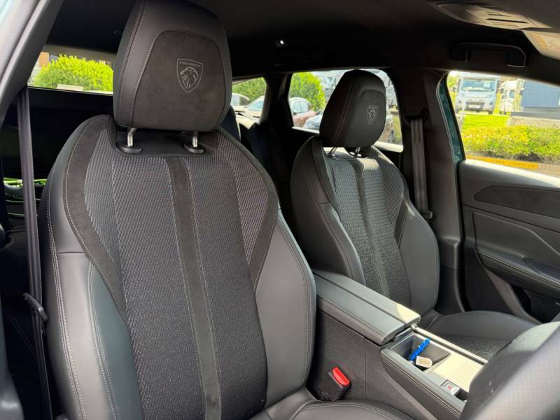 Peugeot 308 Peugeot 308 Gt Black #19