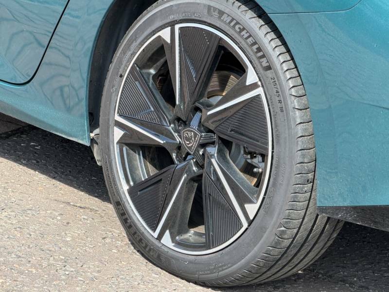 Peugeot 308 Peugeot 308 Gt Black #14