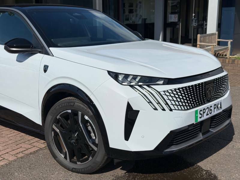 Peugeot 3008 157Kw Gt 73Kwh White #4