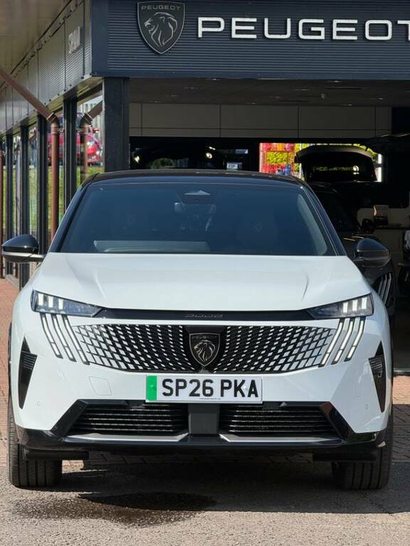 Peugeot 3008 157Kw Gt 73Kwh White #2
