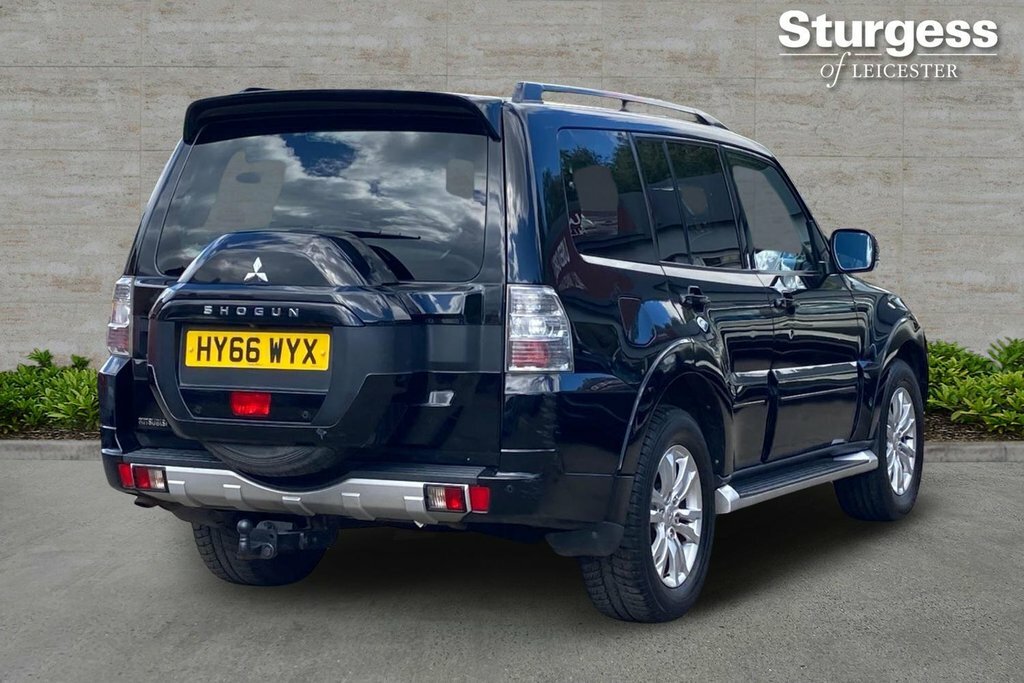 Mitsubishi Shogun 3.2L Sg3 Black #5