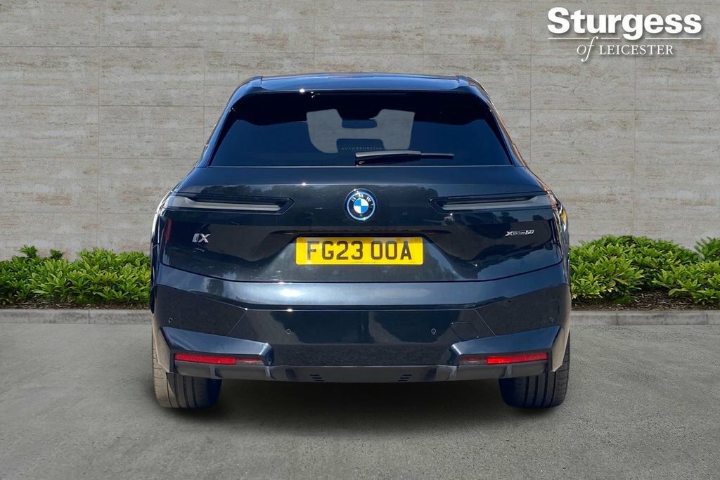 BMW iX Suv Black #6
