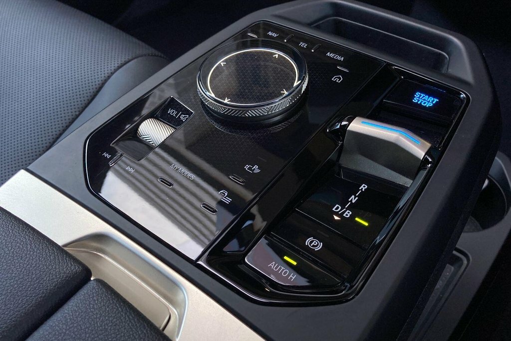 BMW iX 240Kw Xdrive40 Sport 76.6Kwh Black #17