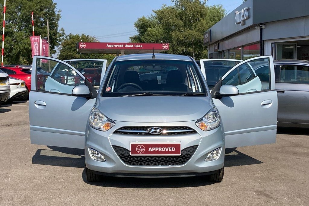 Hyundai I10 1.2 Se 86 Bhp 6 Months Warranty, Full Mot, Silver #29