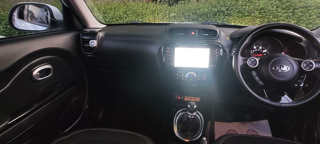 Kia Soul 1.6 Crdi Connect Plus 126 Bhp Silver #21