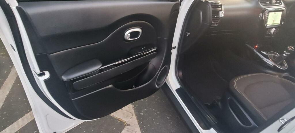 Kia Soul 1.6 Crdi Connect Plus 126 Bhp Silver #13