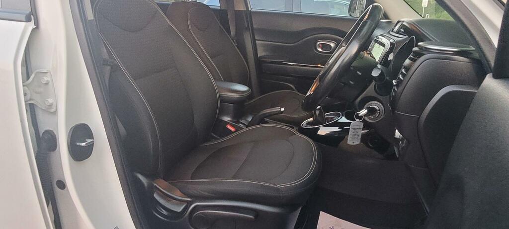 Kia Soul 1.6 Crdi Connect Plus 126 Bhp Silver #28