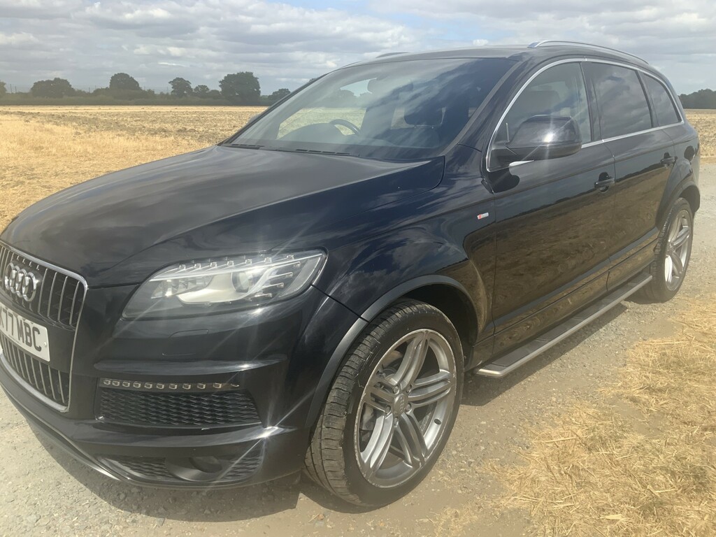 Audi Q7 3.0 Tdi V6 S Line Plus Black #2