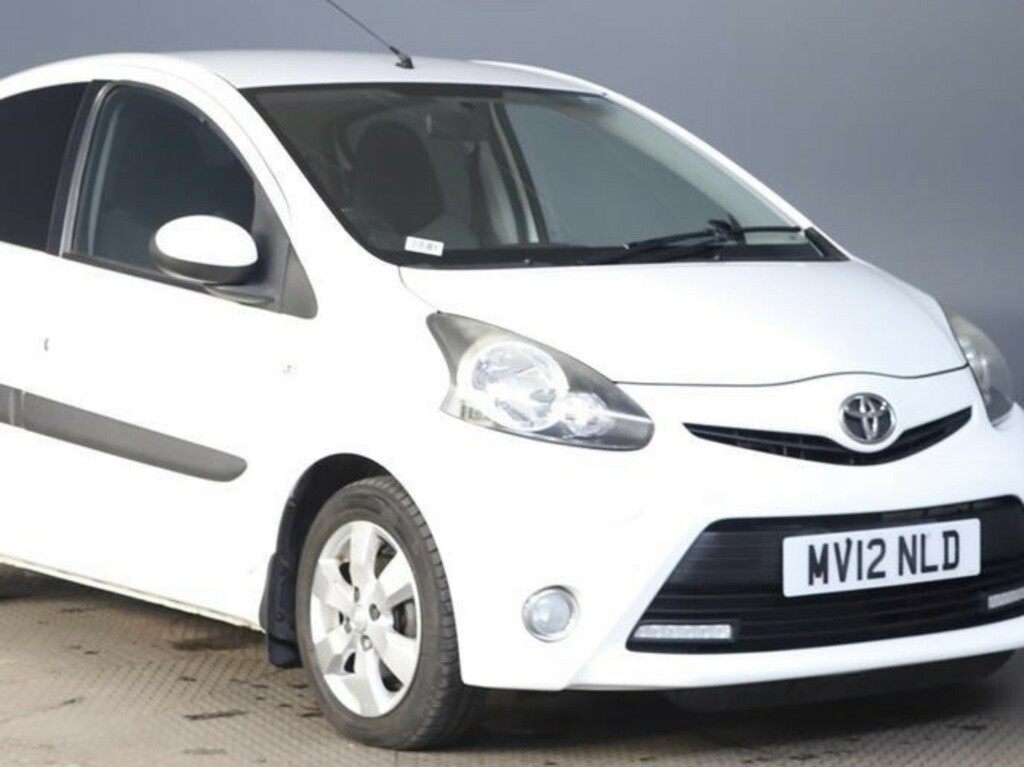 Toyota Aygo 1.0 Vvt-i Fire White