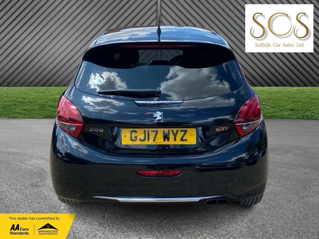 Peugeot 208 1.6 Thp Gti Prestige Black #6