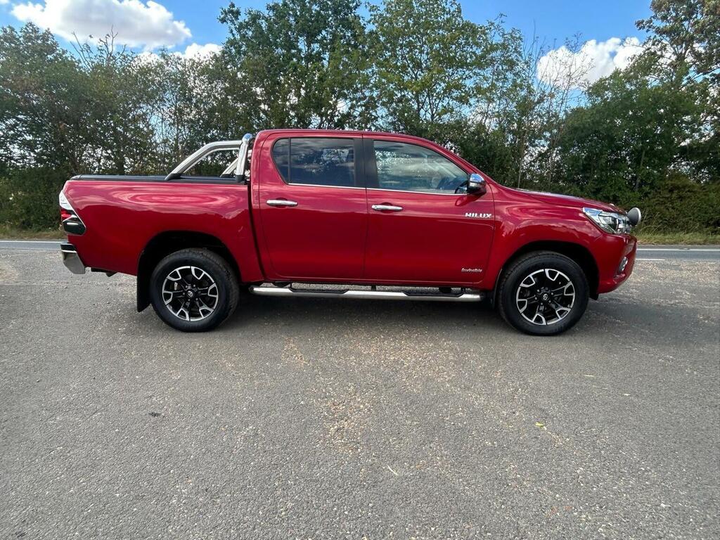 Toyota HILUX 2.4 D-4d Active Double Cab Pickup 4Wd Eu6 3.5 White #11