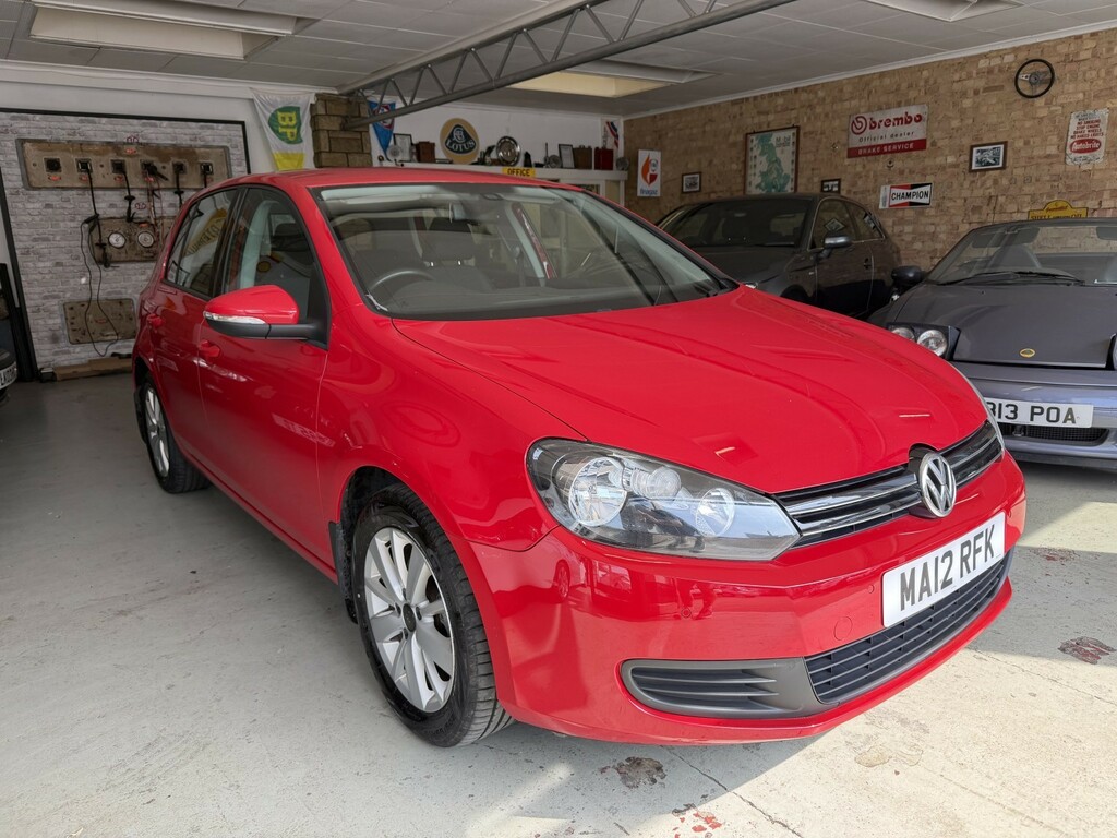 Volkswagen Golf 1.4 Tsi Match Red