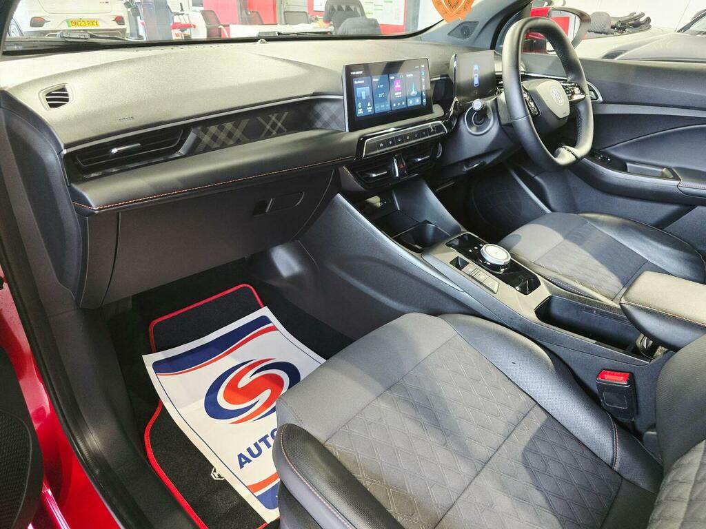 MG MG3 1.5 Hybrid Trophy Euro 6 S S 14390 DV24HYF Red #3