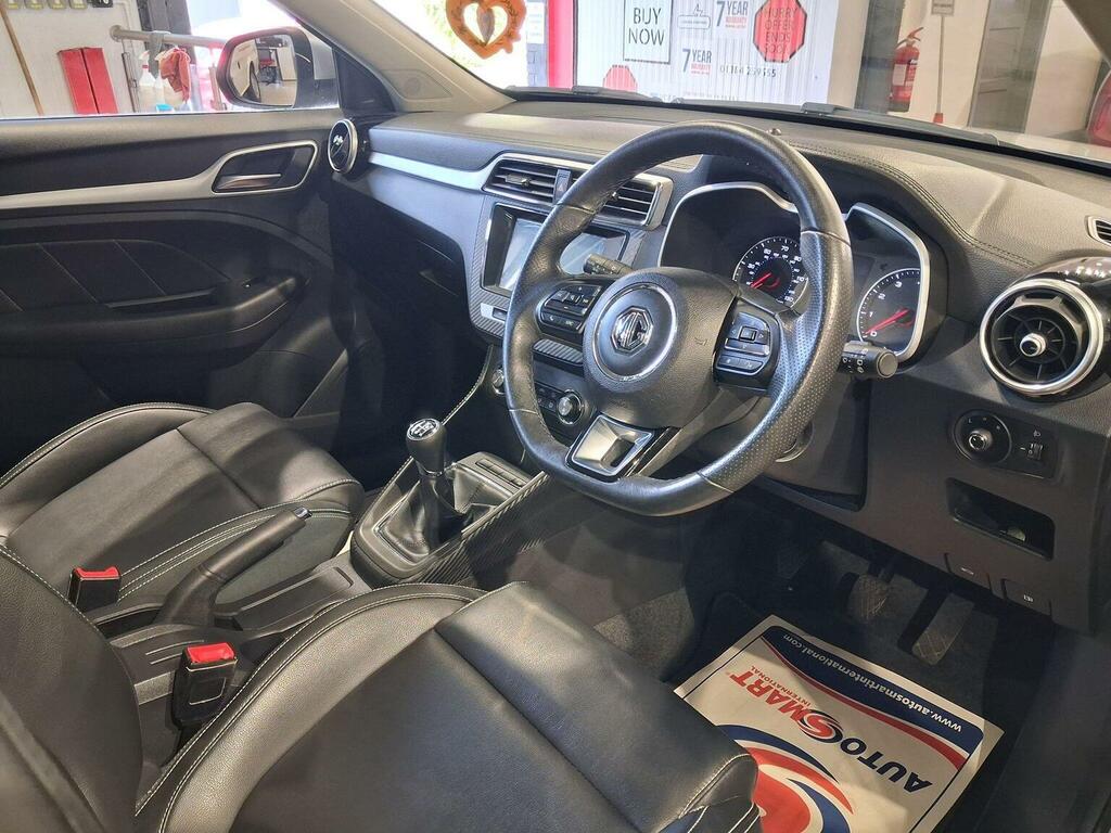 MG ZS 1.5 Vti-tech Exclusive Suv Euro Silver #3